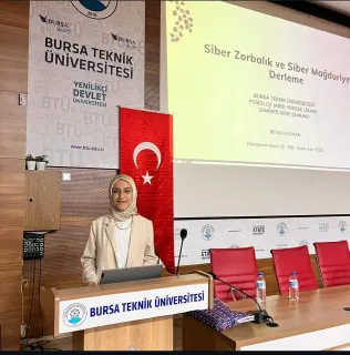 Uzm. Psk. Beyza Kuzhan Karakaş profilinde yer alan galeri fotoğrafı.