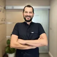 Doç. Dr. Onurcem Duruel — Ankara. Portre fotoğrafı.