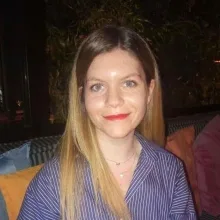 Psk. Ayperi Atik — Psikoloji. Portre fotoğrafı.