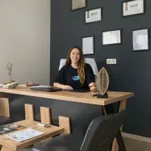 Fzt. Tuğba Tıraş — Fizyoterapi Ve Rehabilitasyon, Mersin. Portre fotoğrafı.