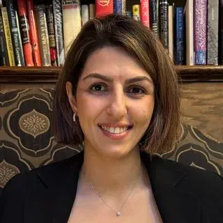 Psk. Süheyla Betül Tuncer — İstanbul. Portre fotoğrafı.