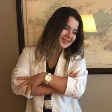 Psk. Duygu Karaoğlanoğlu — Psikoloji, İstanbul. Portre fotoğrafı.