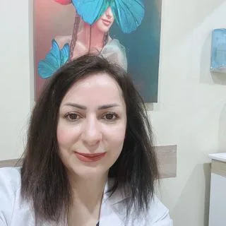 Doç. Dr. Hülya Aladağ — Kadın Hastalıkları Ve Doğum, İstanbul. Portre fotoğrafı.