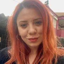 Psk. Dan. Büşra Altıntaş — Psikolojik Danışma ve Rehberlik, Balıkesir. Portre fotoğrafı.
