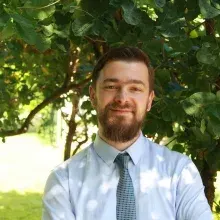 Uzm. Dr. Cem Gündüz — Psikiyatri, Bursa. Portre fotoğrafı.