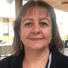 Doç. Dr. Şahinde Özlem Erden Aki — Psikiyatri, Altındağ, Ankara. Portre fotoğrafı.