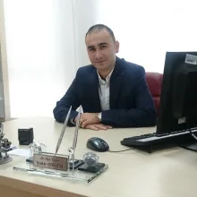 Doç. Dr. Şakir Ongün — Üroloji, Balıkesir. Portre fotoğrafı.
