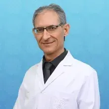 Uzm. Dr. Mustafa Bilgi — İç Hastalıkları, Bahçelievler, İstanbul. Portre fotoğrafı.
