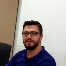 Dr. Onur Tatar — Pratisyen, Kocasinan, Kayseri. Portre fotoğrafı.