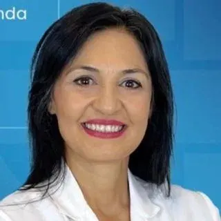 Prof. Dr. Esra Aktepe Keskin — Kadın Hastalıkları Ve Doğum, Ankara. Portre fotoğrafı.