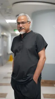 Dr. Yasin Kurtboğan profilinde yer alan galeri fotoğrafı.