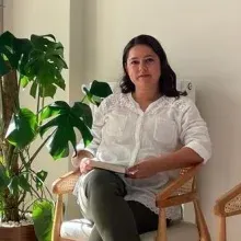 Özlem Ülker — Çocuk Gelişimi, Kocaeli. Portre fotoğrafı.