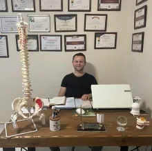 Fzt. Necdet Döner — Fizyoterapi Ve Rehabilitasyon, Bergama, İzmir. Portre fotoğrafı.