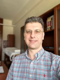 Doç. Dr. Elvan Onur Kırımker profilinde yer alan galeri fotoğrafı.