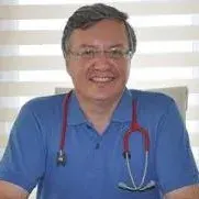 Uzm. Dr. Alp Şen — Çocuk Sağlığı Ve Hastalıkları, Antalya. Portre fotoğrafı.