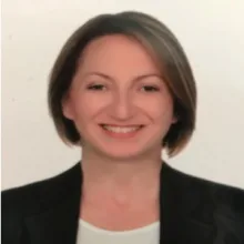 Doç. Dr. Emel Okulu — Ankara. Portre fotoğrafı.