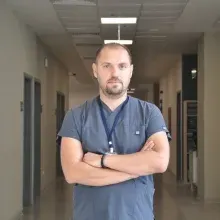 Op. Dr. Selçuk Yalçınkaya — Ortopedi Ve Travmatoloji, Manisa. Portre fotoğrafı.