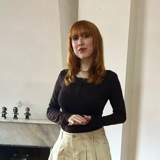 Psk. Melisa Karagül — Psikoloji, İstanbul. Portre fotoğrafı.