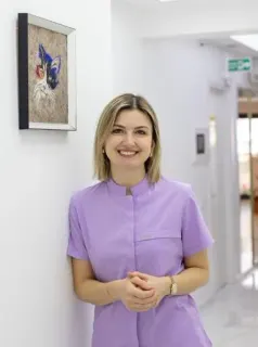 Dr. Dt. Tuğba Kayasu Avşar profilinde yer alan galeri fotoğrafı.