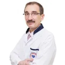 Uzm. Dr. Mehmet Çıracı — Denizli. Portre fotoğrafı.
