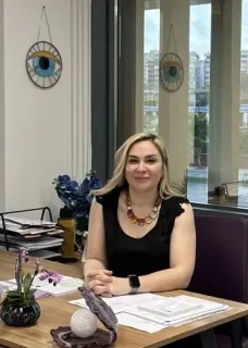 Prof. Dr. Emine Çiloğlu profilinde yer alan galeri fotoğrafı.