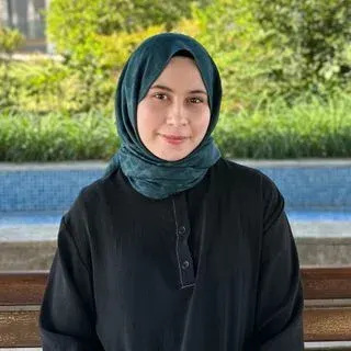 Psk. Dan. Neslihan Başhan — Psikolojik Danışma ve Rehberlik. Portre fotoğrafı.