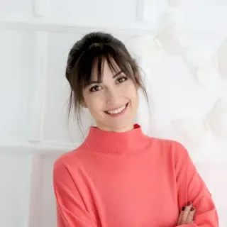 Dr. Dt. Miraç Sezgi Şenol profilinde yer alan galeri fotoğrafı.