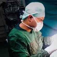 Prof. Dr. Soner Çivi — Beyin Ve Sinir Cerrahisi, Yüreğir, Adana. Portre fotoğrafı.