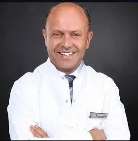Uzm. Dr. Özcan Gökdemir profilinde yer alan galeri fotoğrafı.