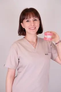 Dr. Öğr. Üyesi Özge Çelik Güler profilinde yer alan galeri fotoğrafı.