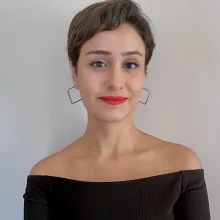 Psk. Melike Dila Bulunmaziz — Psikoloji. Portre fotoğrafı.