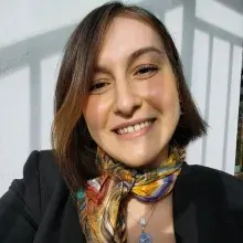 Kl. Psk. Nilay Elif Dirisağlık Uzun — Psikoloji, Eskişehir. Portre fotoğrafı.