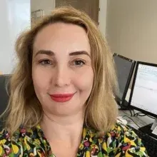 Uzm. Dr. Yelda Kılıç — Çocuk Sağlığı Ve Hastalıkları, Ankara. Portre fotoğrafı.