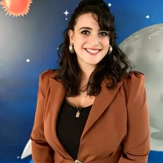 Asiye Akyel — Çanakkale. Portre fotoğrafı.
