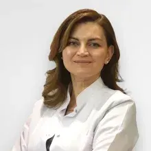 Doç. Dr. Başak Şeker — Antalya. Portre fotoğrafı.
