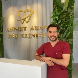 Dt. Ahmet Akan profilinde yer alan galeri fotoğrafı.