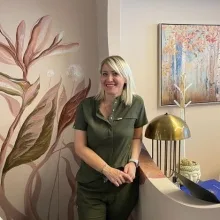 Uzm. Dr. Ümran Kale Gökgöz — Dermatoloji, Ankara. Portre fotoğrafı.