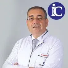 Uzm. Dr. Cengiz Bali — Tıbbi Biyokimya, İstanbul. Portre fotoğrafı.