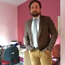 Dr. Öğr. Üyesi Murat Başar Gürbüz — Psikiyatri, İstanbul. Portre fotoğrafı.