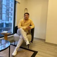 Uzm. Psk. Ahmet Kasım Ceran — Psikoloji, İstanbul. Portre fotoğrafı.