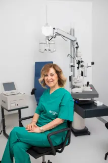 Prof. Dr. Yonca Aydın Akova profilinde yer alan galeri fotoğrafı.