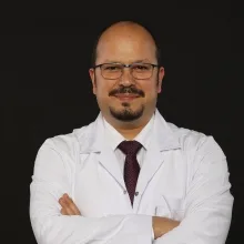 Op. Dr. Emin Ayduran — Kulak Burun Boğaz, Denizli. Portre fotoğrafı.