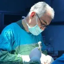 Uzm. Dr. Osman Karaaslan — Kulak Burun Boğaz, İstanbul. Portre fotoğrafı.