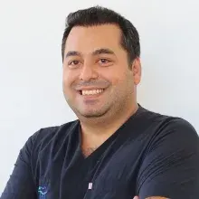 Dr. Dt. Mehmet Cem Özden — Ağız Diş Ve Çene Cerrahisi, Bodrum, Muğla. Portre fotoğrafı.