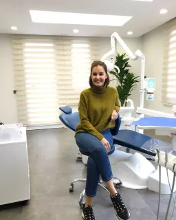 Dr. Dt. İpek Aysan Meriç profilinde yer alan galeri fotoğrafı.