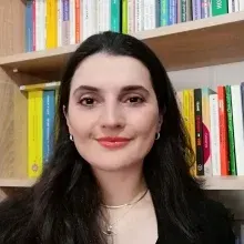 Kl. Psk. Hatice Yeşil Manisa — Psikoloji, İstanbul. Portre fotoğrafı.