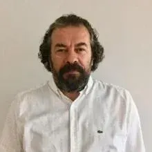 Uzm. Dr. Ümit Sönmez — Nöroloji, Osmangazi, Bursa. Portre fotoğrafı.