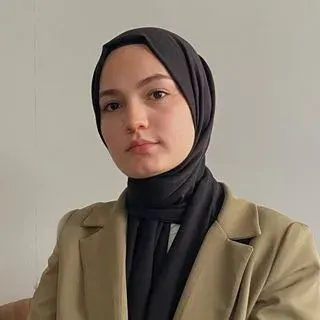 Psk. Büşra Sude Güzel — Psikoloji, Ordu. Portre fotoğrafı.