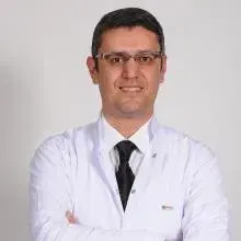 Prof. Dr. İsmail Erden — Kardiyoloji, Bağcılar, İstanbul. Portre fotoğrafı.