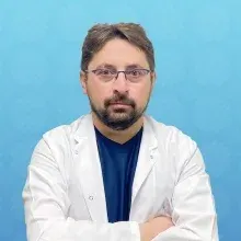 Prof. Dr. Ali Zorlu — Kardiyoloji, Üsküdar, İstanbul. Portre fotoğrafı.